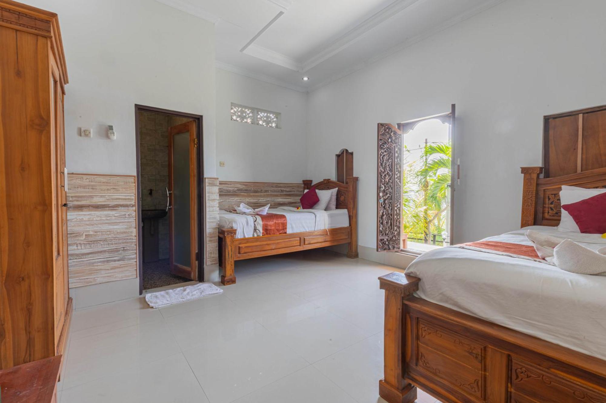 Manta Cottages With Sea View Batununggul Exterior foto