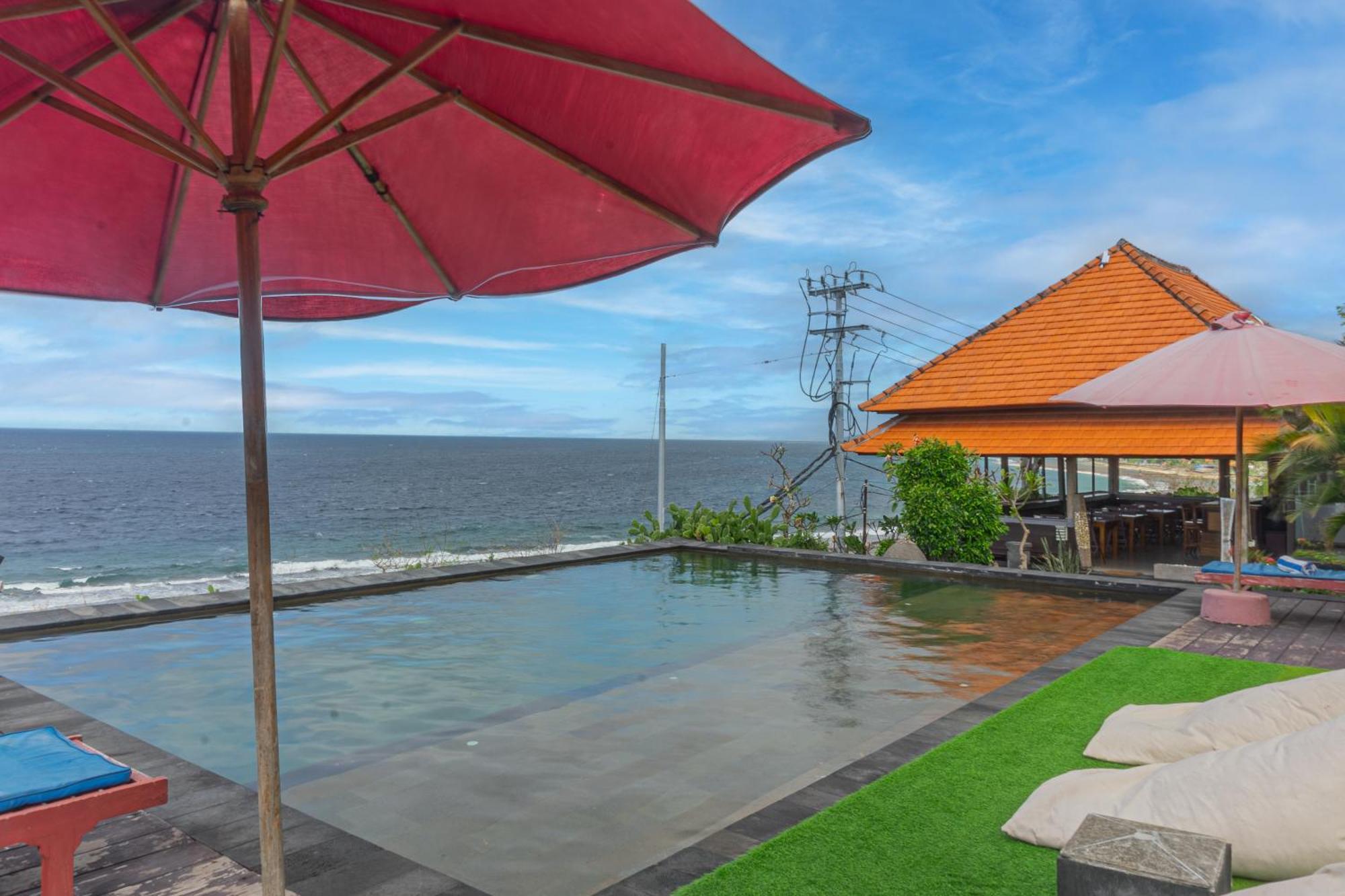 Manta Cottages With Sea View Batununggul Exterior foto